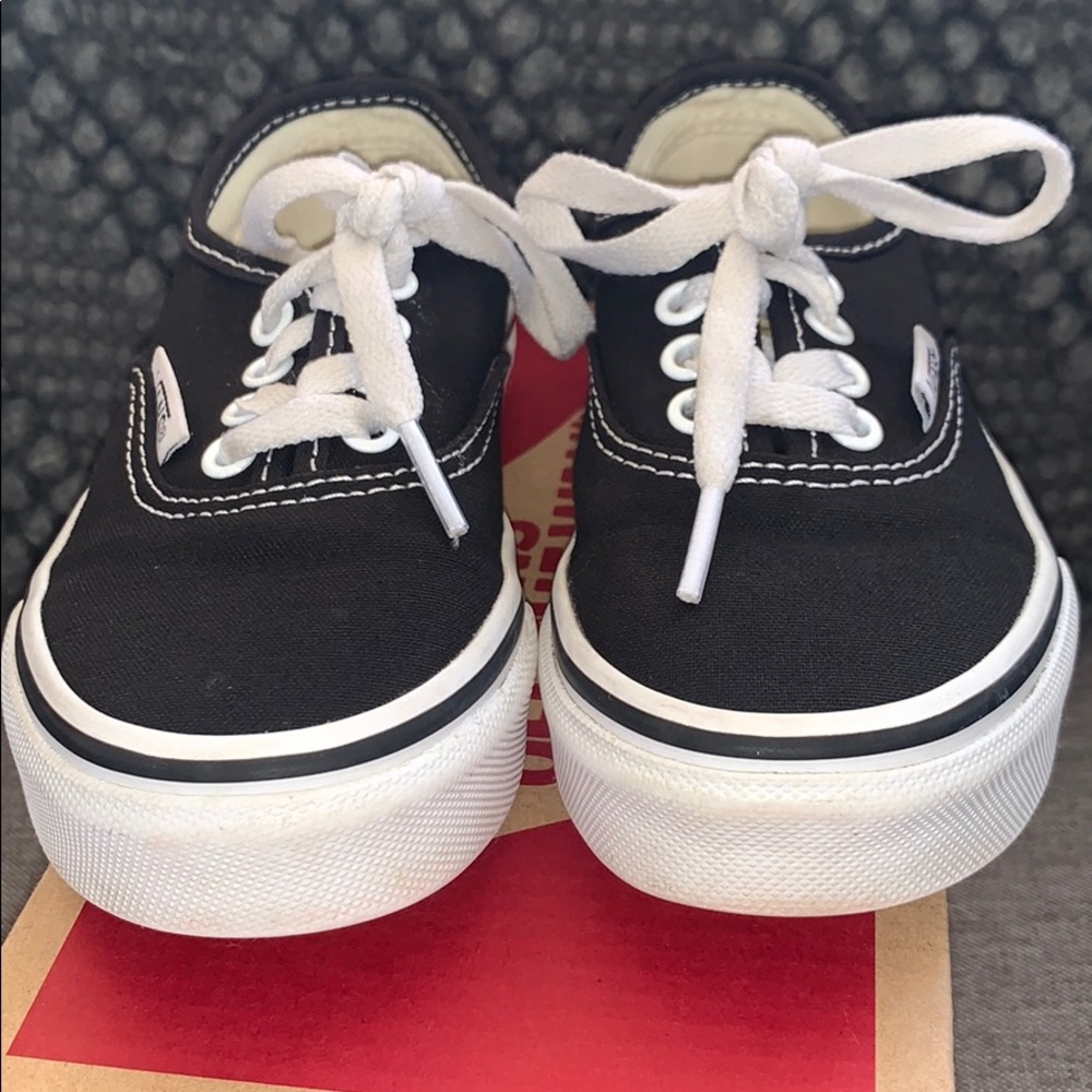 Vans Authentic Black/white, size 11.5